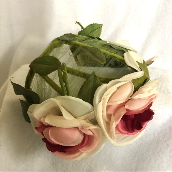 Vintage 1950’s Maison Mendessolle Floral and Net Half Hat - Picture 4 of 14